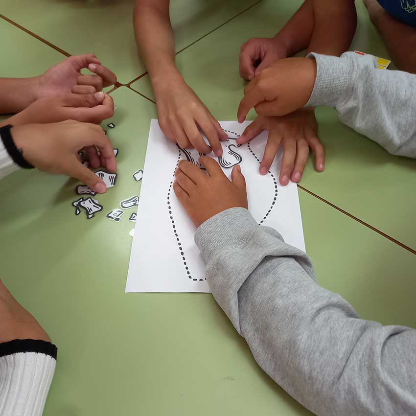 museo-abierto-ceuta-actividades-educativas-esqueletos-03